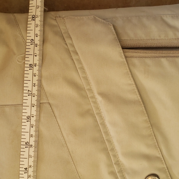 Women's snow winter jacket with faux fur hood - Picture 16 of 16